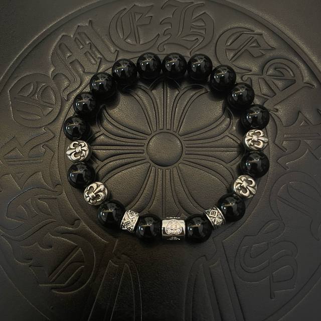 New counter quality Chrome Hearts classic retro multi-element black agate brace New counter quality Chrome Hearts classic retro multi-element black agate brace
