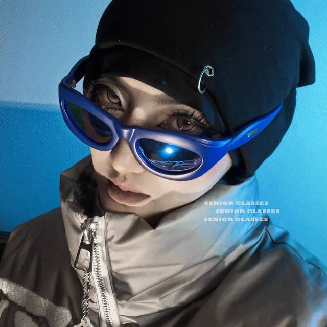 Bottega Veneta 2025 New Sunglasses Futuristic Tech-Style Alien Shape Y2K Hot Gir Bottega Veneta 2025 New Sunglasses Futuristic Tech-Style Alien Shape Y2K Hot Gir