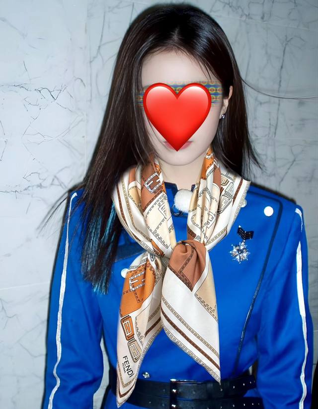 High-quality Fendi 2025 scarf, the most beautiful scarf of the year, bar none. I High-quality Fendi 2025 scarf, the most beautiful scarf of the year, bar none. I