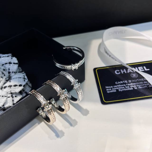 New Double C Snake Bone Hoop Earrings~A Hot Item! Cuban Chain Snake Bone Double New Double C Snake Bone Hoop Earrings~A Hot Item! Cuban Chain Snake Bone Double