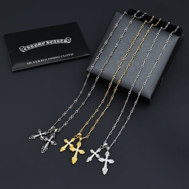 This is so cool! The latest Chrome Hearts necklace! It's amazing! Factory direc This is so cool! The latest Chrome Hearts necklace! It's amazing! Factory direc