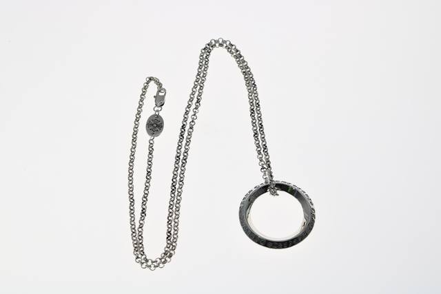 Chrome Hearts Roman Character Circle Pendant Necklace DDD Chrome Hearts Roman Character Circle Pendant Necklace DDD