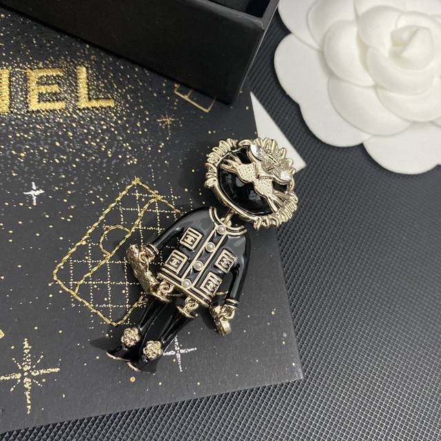 I absolutely love this Chanel design! The Chanel lion combination brooch is a b I absolutely love this Chanel design! The Chanel lion combination brooch is a b