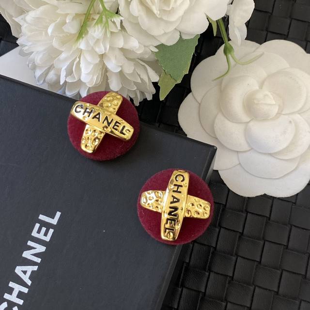 Selling like hotcakes! Chanel's latest cross-over red flocked beaded earrings, Selling like hotcakes! Chanel's latest cross-over red flocked beaded earrings,
