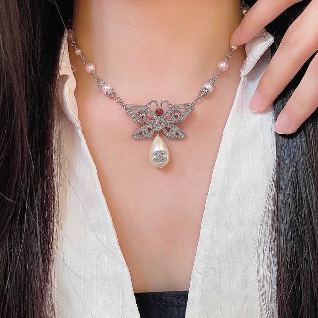 Chanel Bow Pearl Double C Diamond Necklace DDD