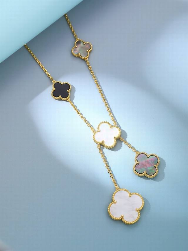 Magic Alhambra Four-Leaf Clover Necklace. This Magic Alhambra six-leaf irregular