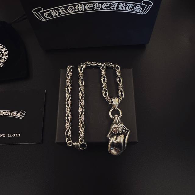 Hot Selling Recommendation Chrome Hearts Necklace, Super Cool! Chrome Hearts nec
