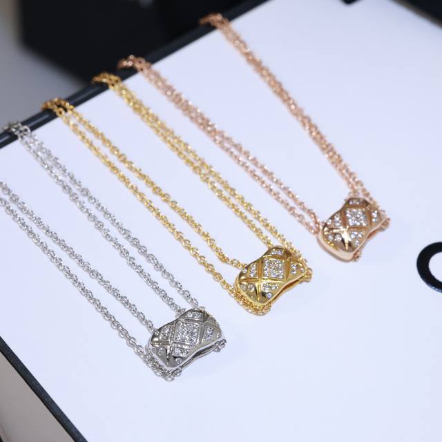 Diamond Necklace Chanel Coco Crush Series Necklace, Diamond Pattern, Classic Cha