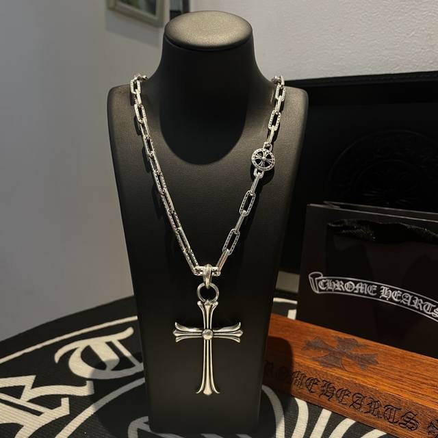 New Arrival, Boutique Quality Chrome Hearts Classic Retro Cross Element Thick Ch