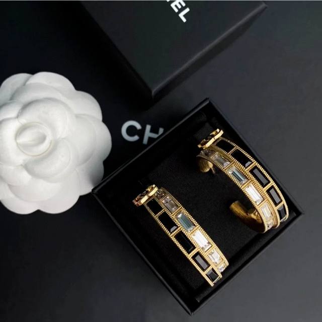 Selling Like Crazy! Chanel Official Website's Top-Selling Premium Version. Lates