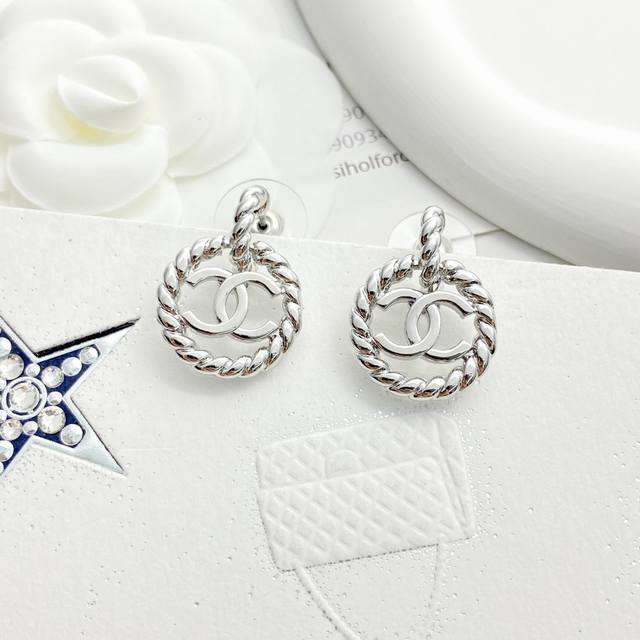 Code E2882 0237825 Chanel Ear Studs, Hot-Selling New Arrivals Chan 25, Openwork