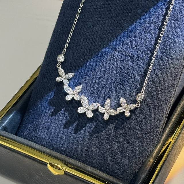 A4041 Graff Five Butterflies Full Diamond Necklace, Jewelry, High-End Jewelry. M