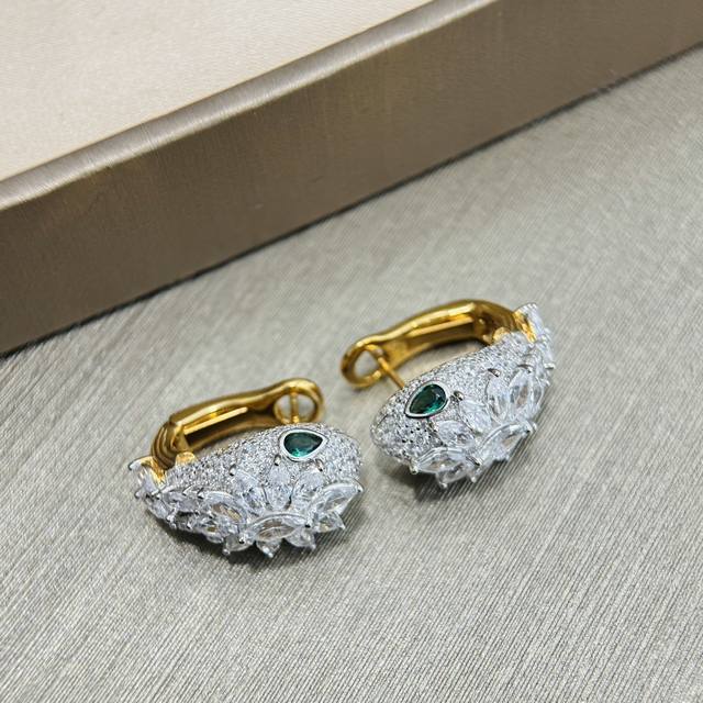 A4858 Bv New Arrival Explosive Hairstyle Curled Hair Snake Scale Earrings Goddes