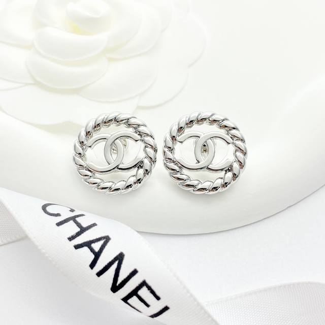 Code E2876 0237820 Chanel Earrings Hot Selling New Arrival Chan 25 Lace Braided