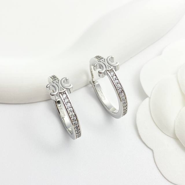 Code E2875 0247820 Celine Earring Hot New Arrival Celine Arc De Triomphe Crystal