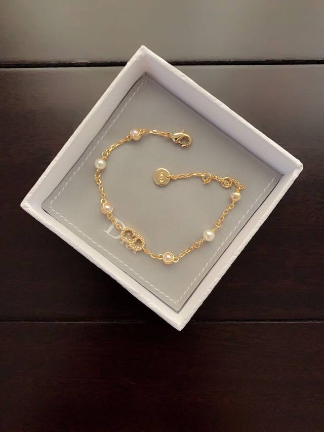 D*Or Latest Cd Pearl Bracelet, Consistent Zp Brass Material,
