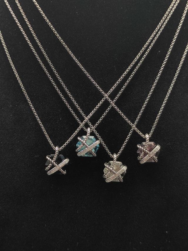 David Yurman 11Mm Hexagonal Diamond Necklace. Chain Thickness: 1.5Mm, Length: 45
