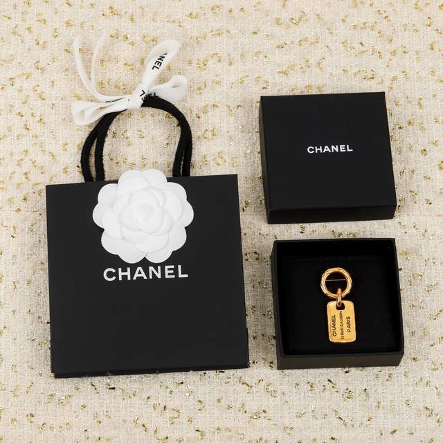 Gold Double C Letter Brooch Trends Come And Go, But Style Endures. This Saying I