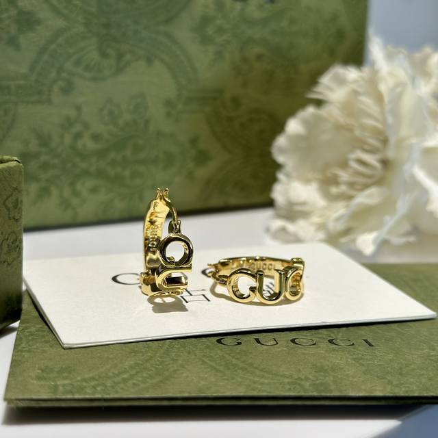 Ged0252 Gucci Letter Logo Ring Earrings With Ear Hooks Casual And Fashionable Ac