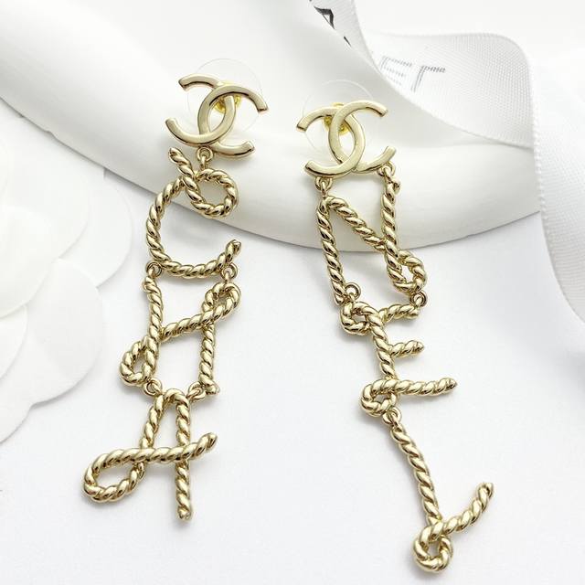 Code E2895 Chanel Earrings Hot New Arrival Chan 25 Light Gold Fringe Braided Six