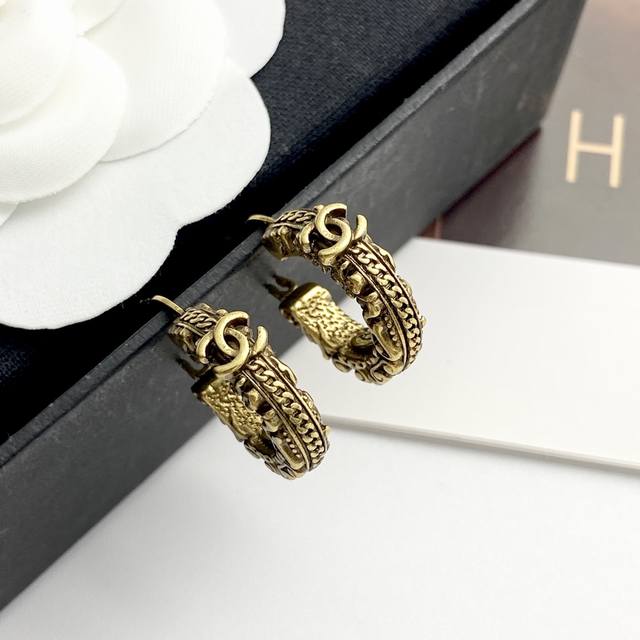 Code E2883 Chanel Ear Studs, Hot-Selling New Arrivals Chan 24 Vintage-Inspired G