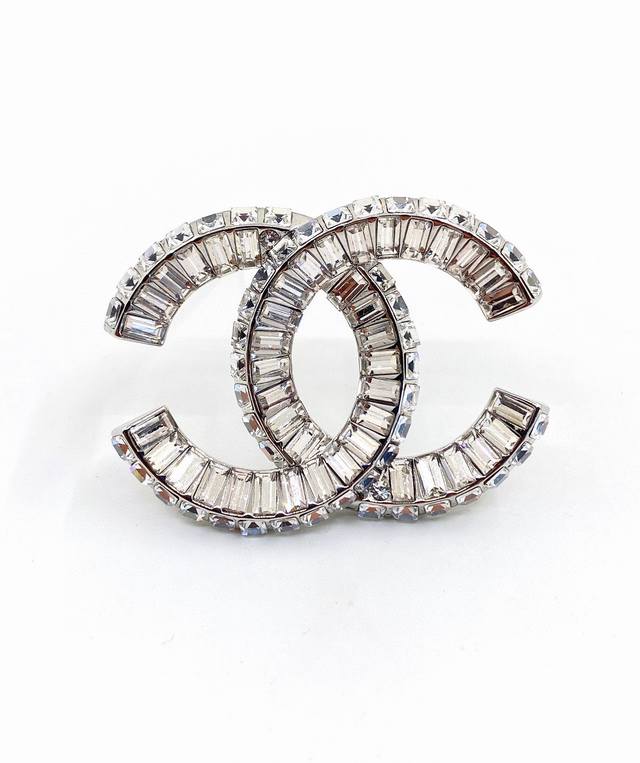 Chanel New Double C Square Diamond Brooch