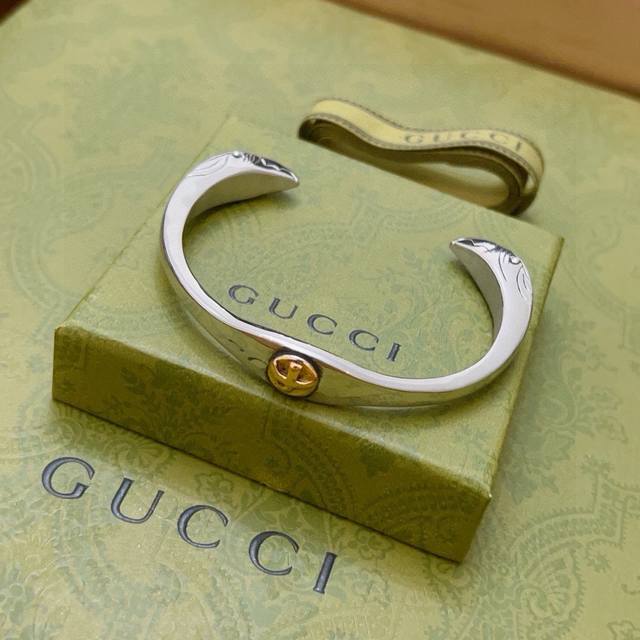 Gucci Bracelet Unique Charm Latest Model Chain Higher Grade Celebrity Edition An