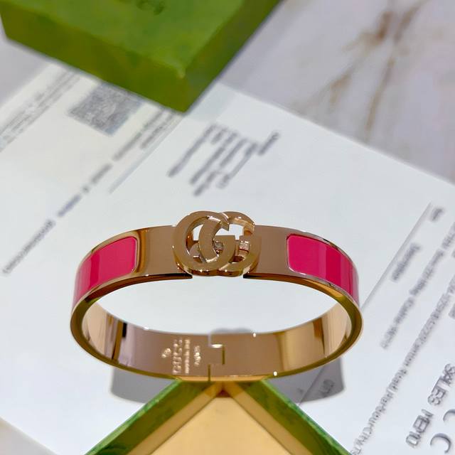 Gucci Bracelet And Cuff, Handcrafted Latest Design, Higher Quality, Celebrity-In