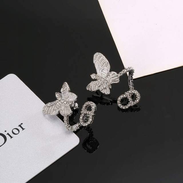 Dior Butterfly Ear Studs This Stylish Design Features The Cd Letter Connected To