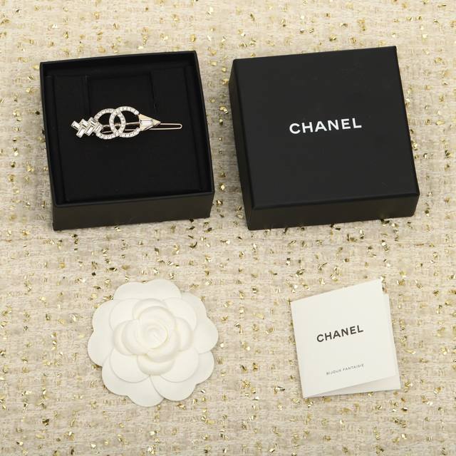 207862 We Produce Zp5850, Bulk Orders Welcome! Arrow Double C Brooch