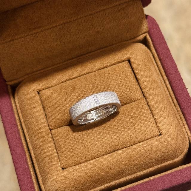 A5455 Independent Designer Edition, Trending In The Fashion Scene, Elegant Singl