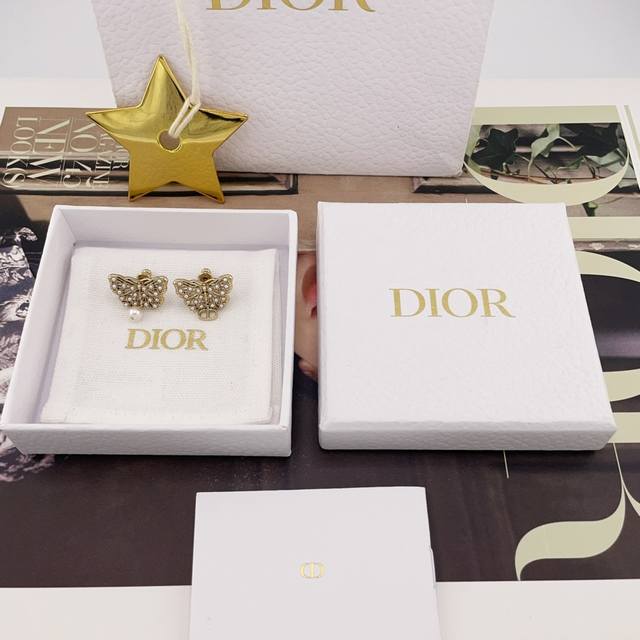 High-Quality, Details As Shown In The Picture 0 0100 D, Hollow Pearl Butterfly P