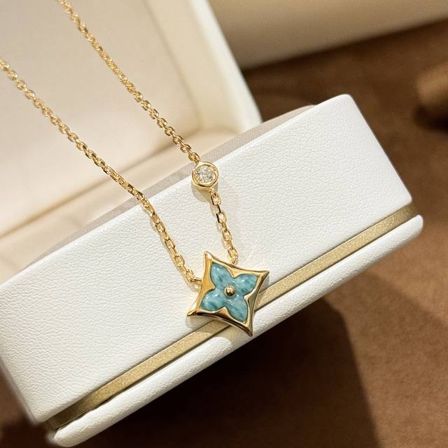 Live Stream Exclusive Classic Tianhe Stone Four-Leaf Clover Vintage Necklace Tru