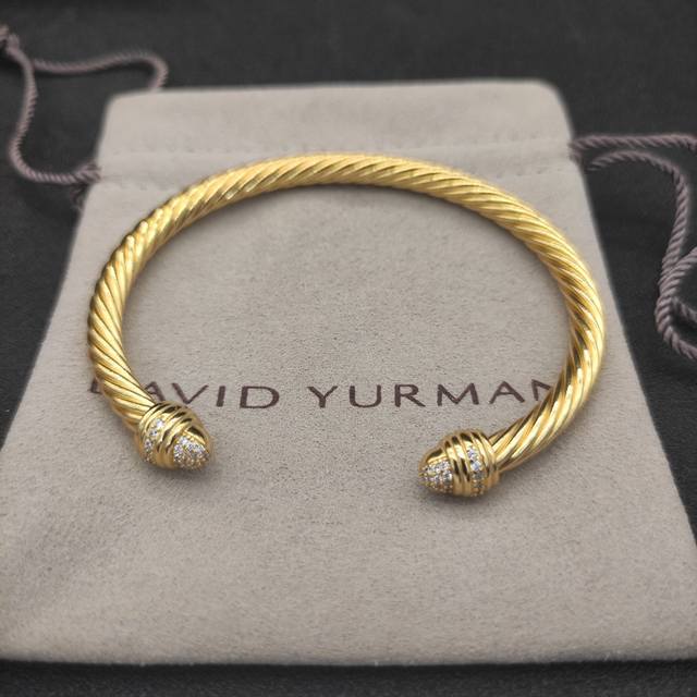 David Yurman 5Mm Gold Half-Diamond Bracelet. Recommended For Wrist Sizes 15-20Cm
