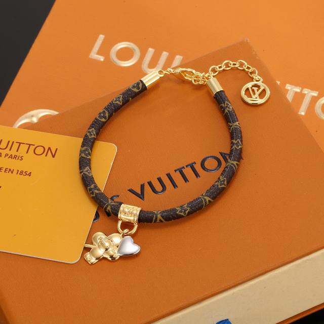 Donkey House New Arrival Lv Batch Ush Bracelet Draws Inspiration From Louis Vuit