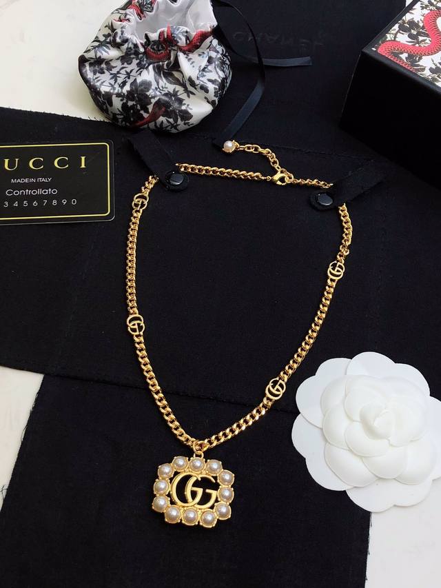 New Necklace Gucci Pearl Necklace Official Store Replica ~ Fashionable, Unique,