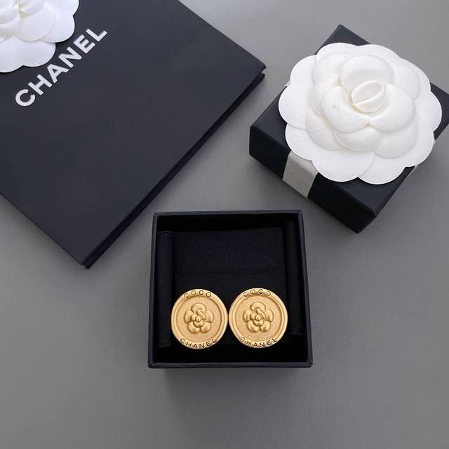 Our Vintage Gold Coin Camellia Ear Studs! Comes With Packaging! Highly Recommend