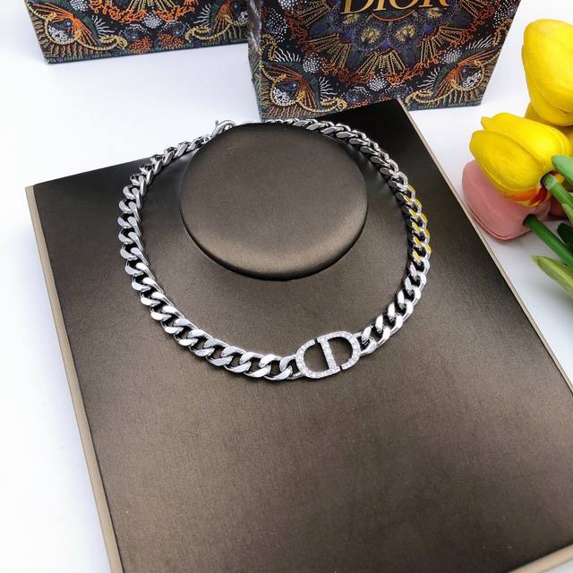 Code Dxl0131 Dior Necklace Cd Diamond-Studded Silver Chain