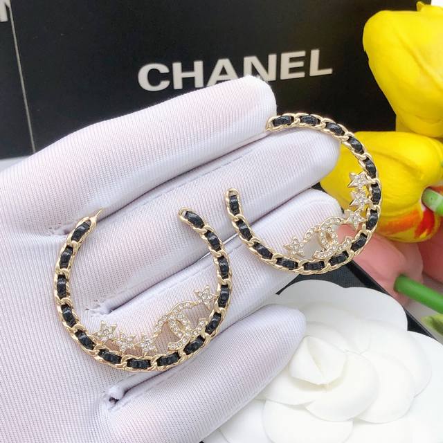 Id Xed0095 Ch*Nel's Latest Moon Leather Star Diamond-Studded Earrings, Made Of Z