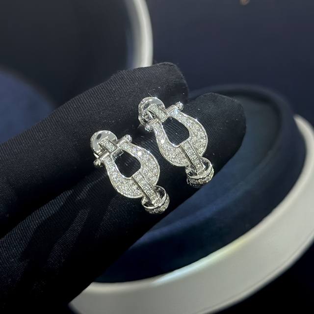 C607 High-End Brand Fred New Design Pull Ring Full Diamond Large Horseshoe Clasp