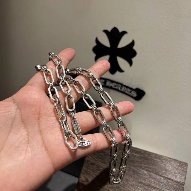 Kro Retro Thai Silver Thick Chain Necklace