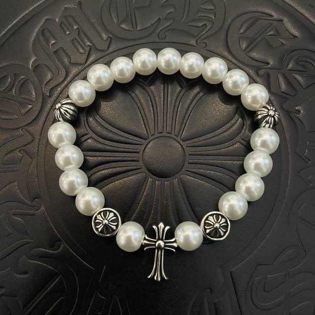 New Arrival, Boutique Quality Chrome Hearts Classic Retro Multi-Element Pearl Br