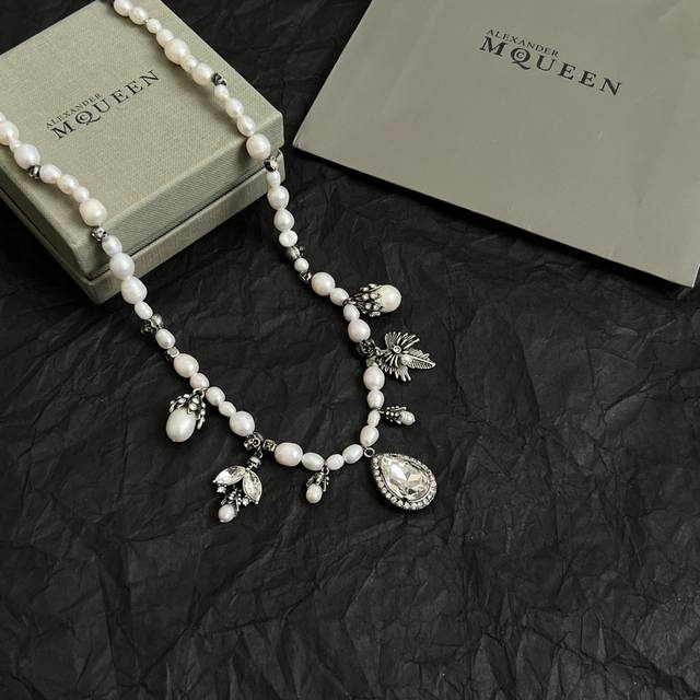 New Alexander Mcqueen Necklace, Custom-Made. The Rebellious, Extravagant Punk Sp