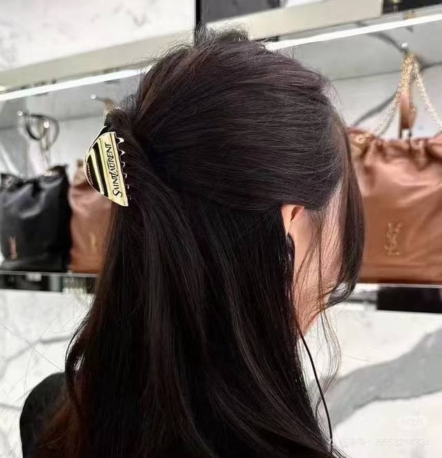 Saint Laurent Hollow Letter Personalized Style Hair Clip