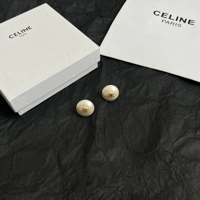 Celine Earrings, A Timeless Symbol Of Minimalist Fashion, Bold Design That Never