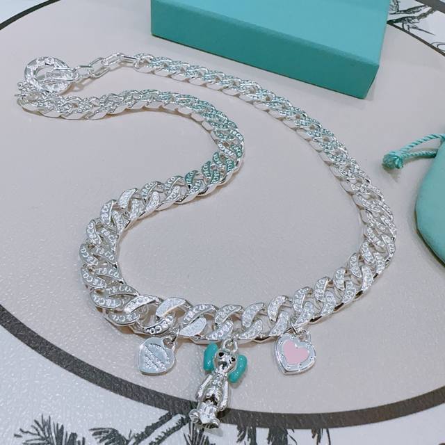 Authentic New Tiffany Necklace, Luxurious Edition. Every Detail Of The Entire Pi