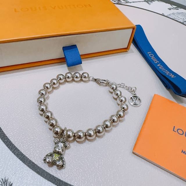 Authentic New High-Quality Louis Vuitton Lv Bracelet, Genuine Factory-Direct New