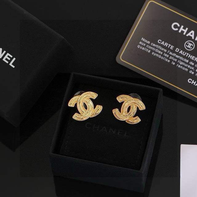 Chanel New Arrival Chanel Diamond-Patterned Earrings Authentic Original Factory-