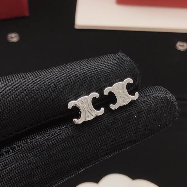 Celine's Latest Mini Arc De Triomphe Smooth Earring, Made Of Zp Brass.