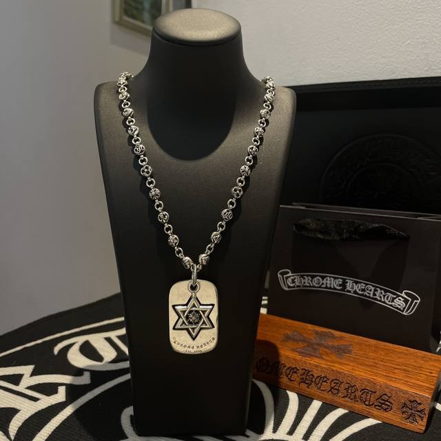 New Model, Counter Quality Chrome Hearts Flower Ball Necklace With A Square Six-